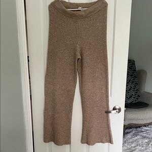 H&M Beige Knit Pants